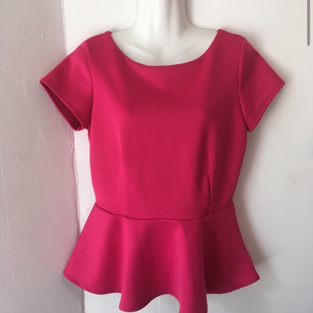 Bisou Bisou Peplum blouse• hot pink• raspberry• M